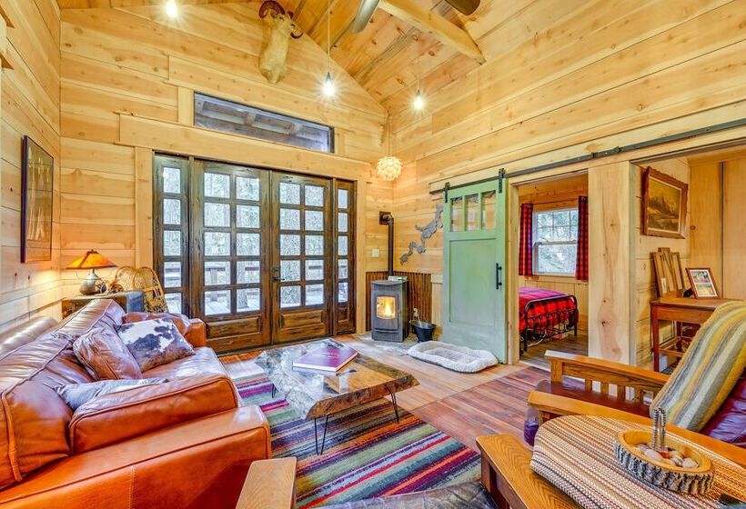 Creekside Cabin ~ 20 Mi To Kings Canyon Park!