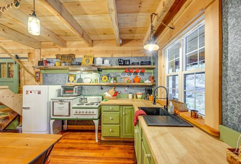 Creekside Cabin ~ 20 Mi To Kings Canyon Park!