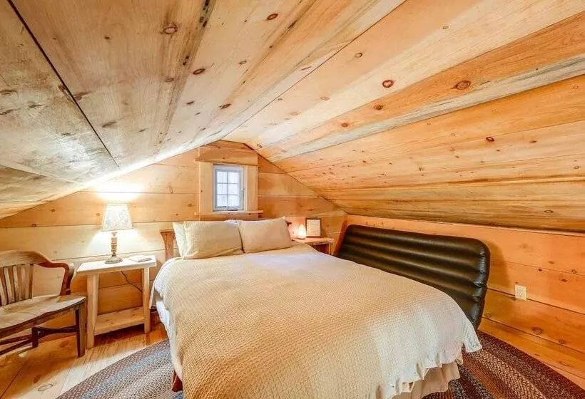 Creekside Cabin ~ 20 Mi To Kings Canyon Park!