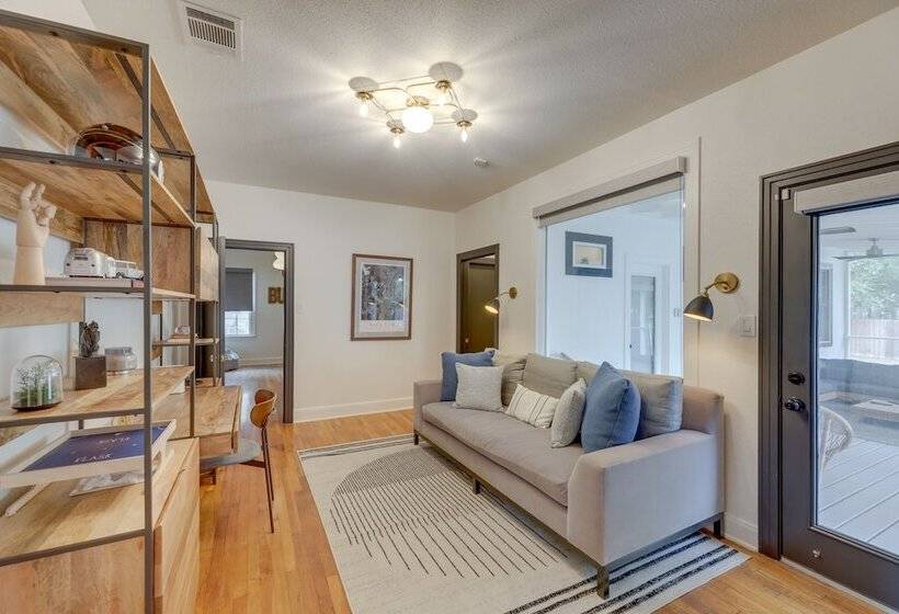 Family Friendly Austin House W/ Screened Porch!