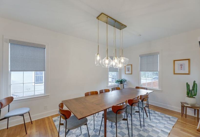 Family Friendly Austin House W/ Screened Porch!