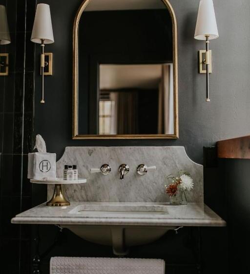 Hatchery Riverside Hotel & Event Venue