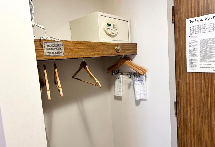 簡易ホテル Kiteville Cedar Rapids