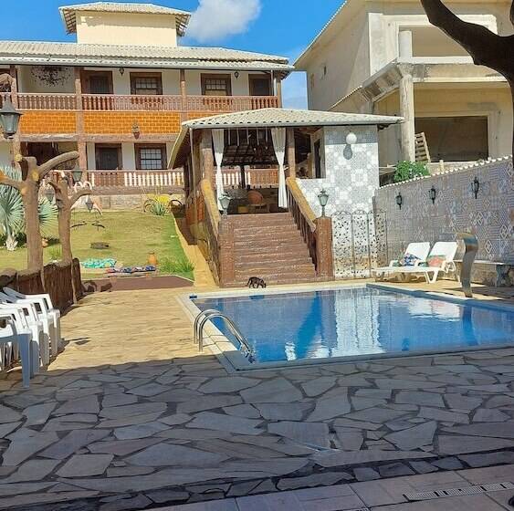 مسافرخانه Pousada Mirante Imperial