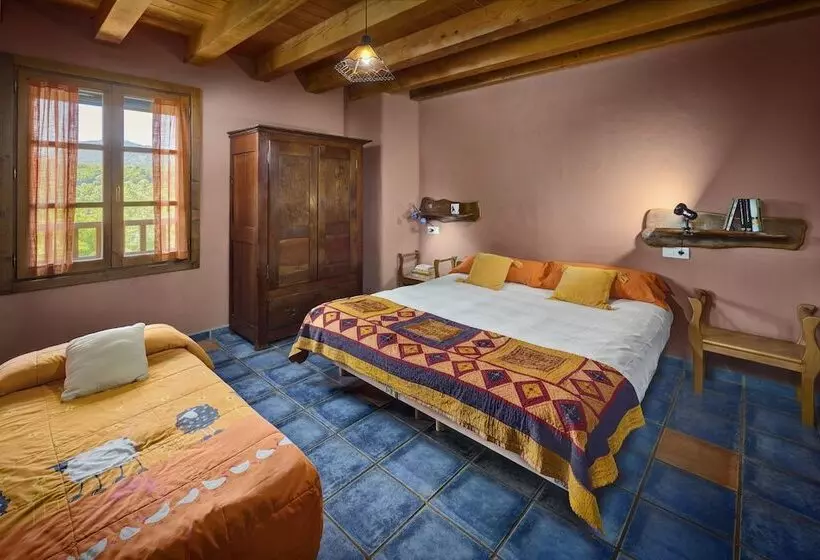 Hotelli Agroturismo Mari Cruz