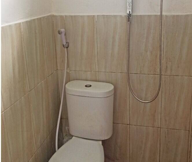 בית מלון כפרי Anaqi Homestay Syariah By Oyo