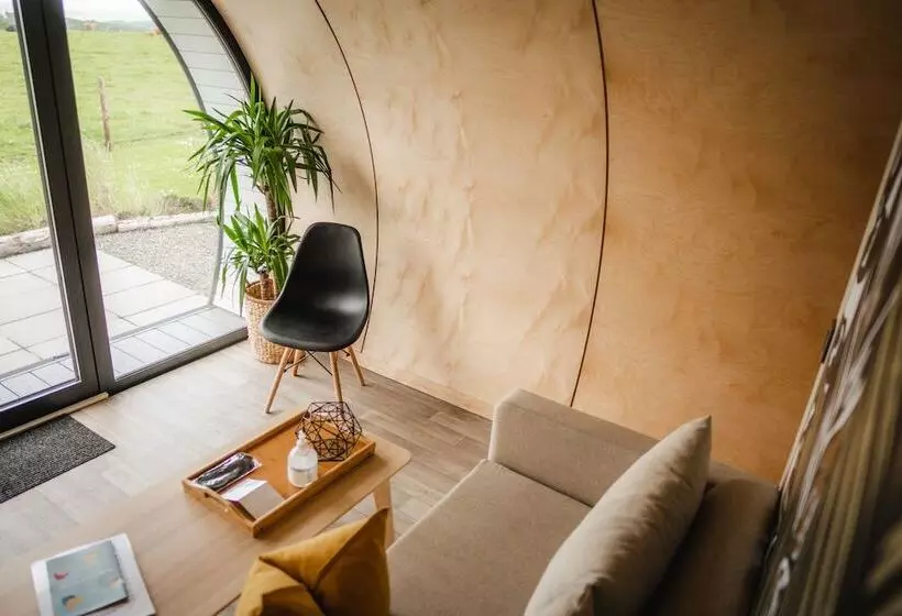 Hotelli Black Knowe, Luxury Glamping Pods, Ballycastle