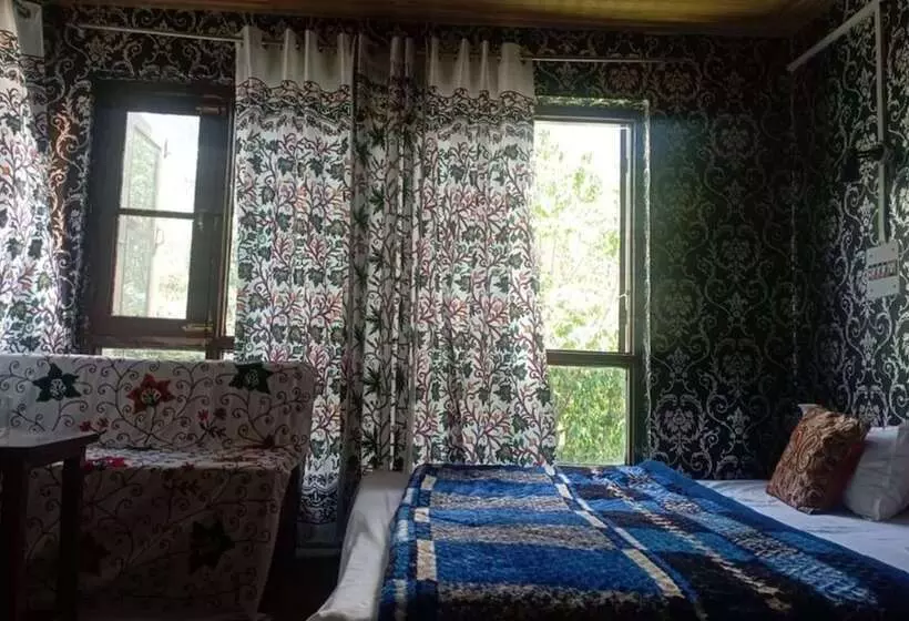 ホテル Fiza Guest House, Pahalgam