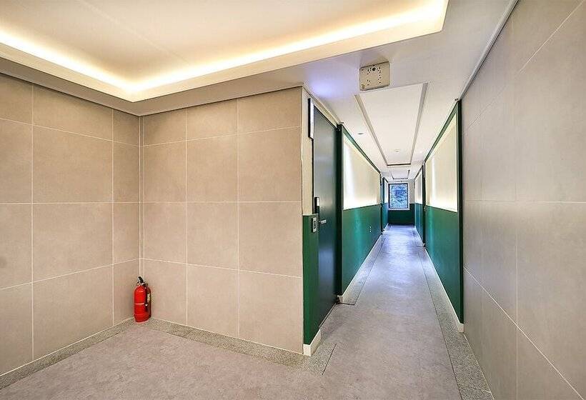 Hotel Namooneulbo Gimhae Ubang