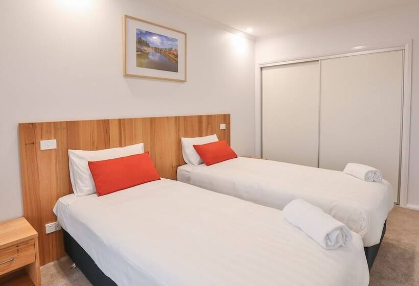 Мотель Robinvale Golf Club Resort