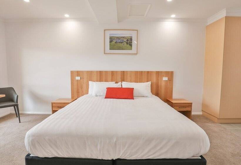 Мотель Robinvale Golf Club Resort