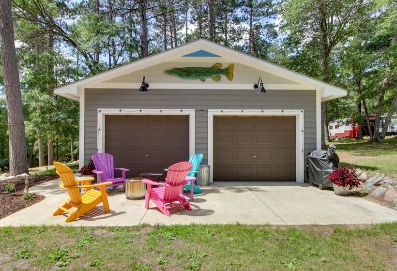 Nevis Cabin Escape W/ Private Hot Tub!