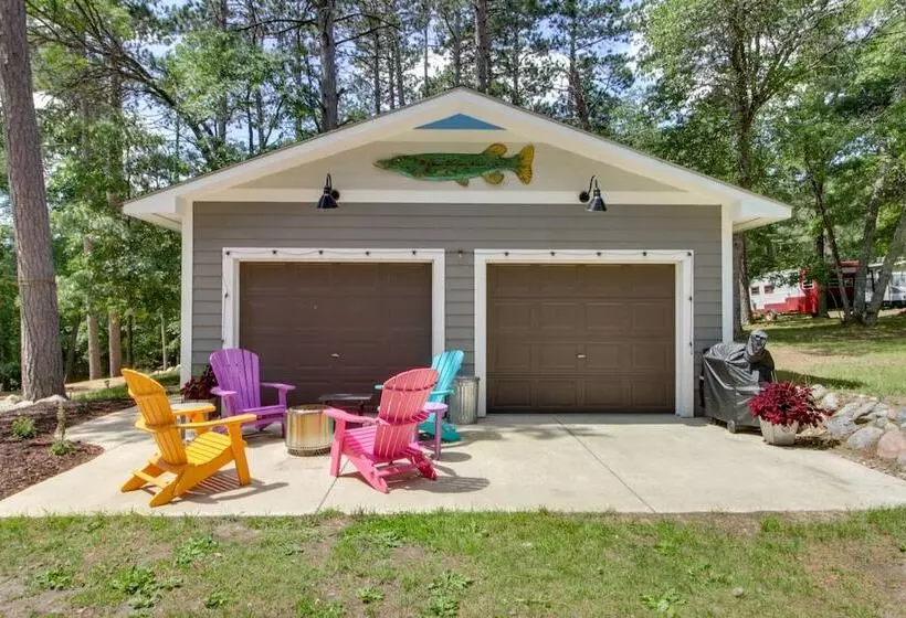 Nevis Cabin Escape W/ Private Hot Tub!