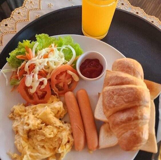 Пансион Momento Bangtao Beach