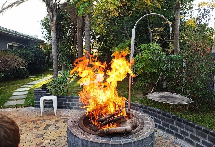 بنسيون Panorama Indlu