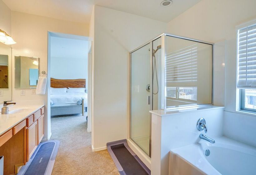 Pet Friendly Surprise Home W/ Yard & Grill Area