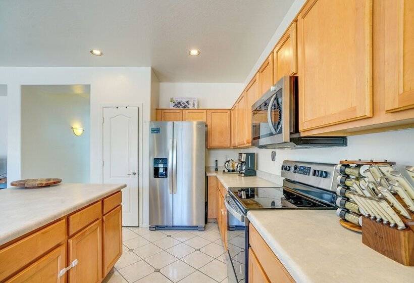 Pet Friendly Surprise Home W/ Yard & Grill Area