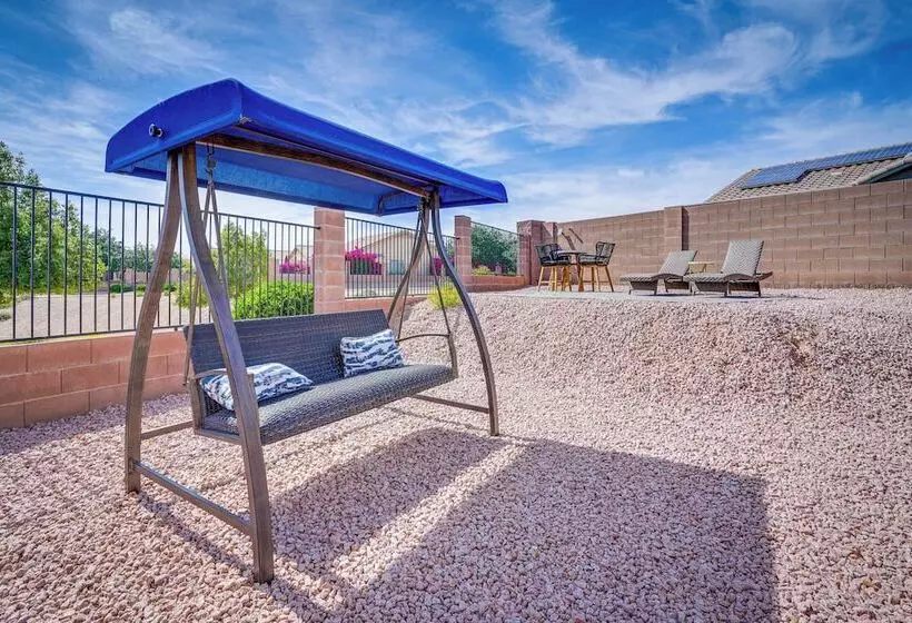 Pet Friendly Surprise Home W/ Yard & Grill Area