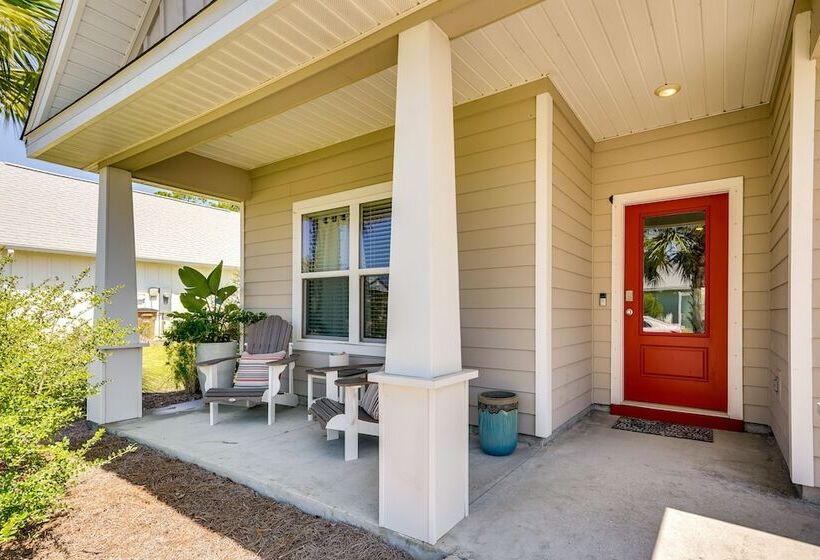 Port St Joe Home Walk To Beach + Restaurants!