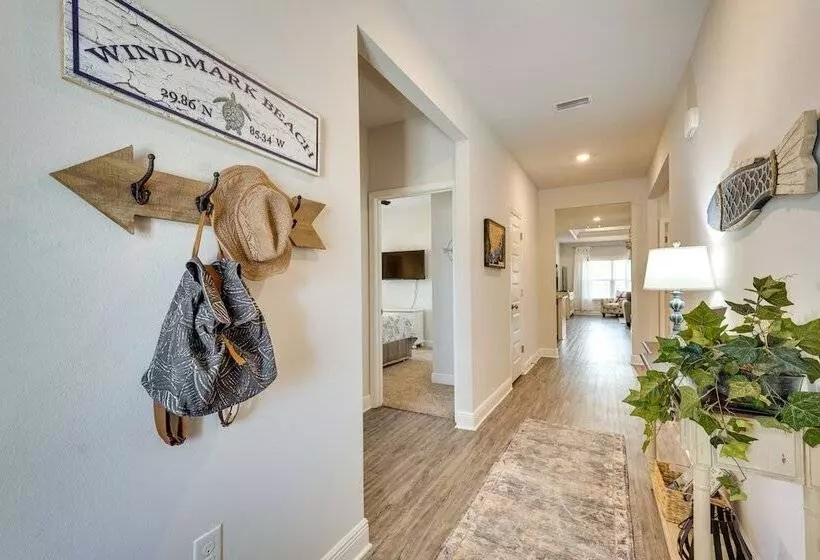 Port St Joe Home   Walk To Beach + Restaurants!