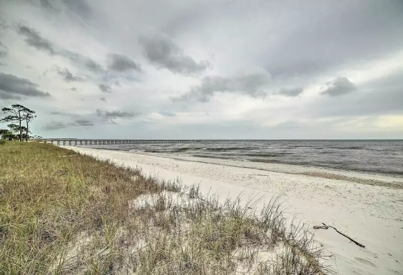 Port St Joe Home   Walk To Beach + Restaurants!