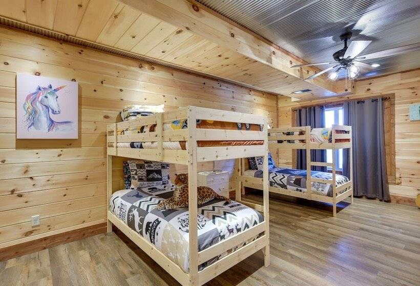 Spacious Franklin County Retreat On 80 Acres!