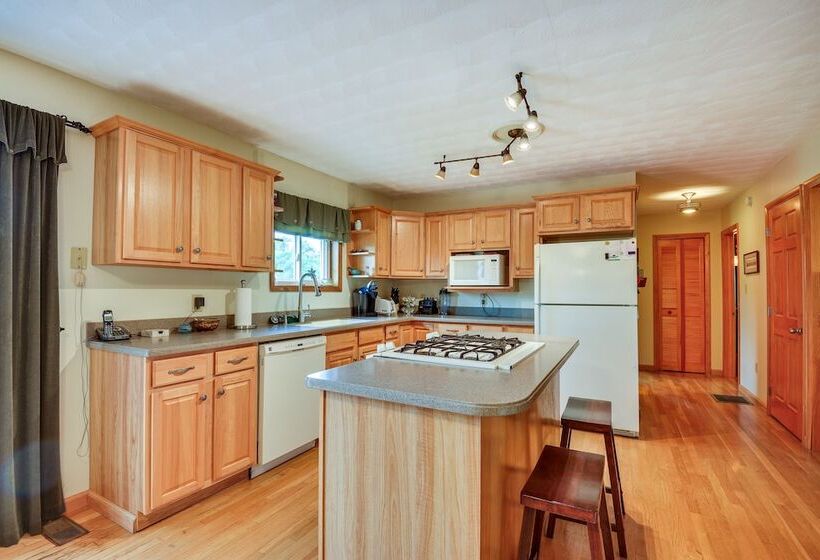 Spacious Lowville Retreat On 4 Private Acres!