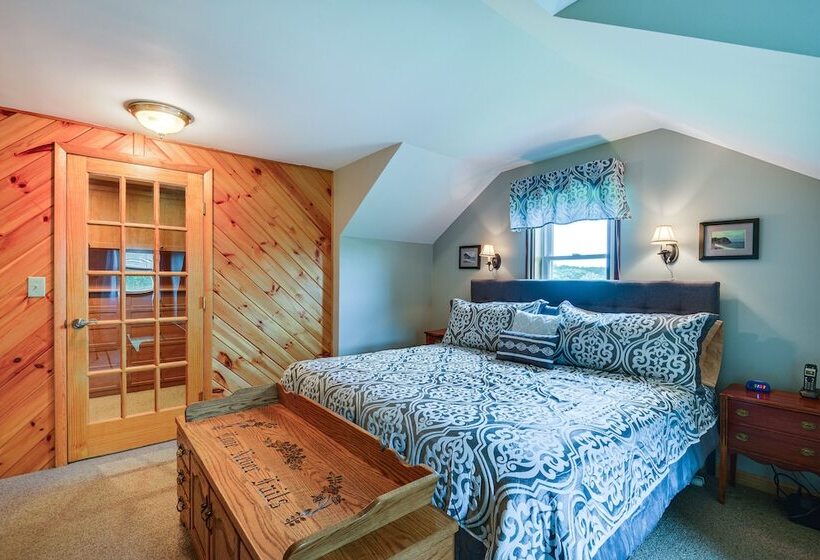 Spacious Lowville Retreat On 4 Private Acres!