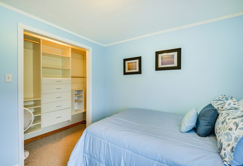 Spacious Lowville Retreat On 4 Private Acres!