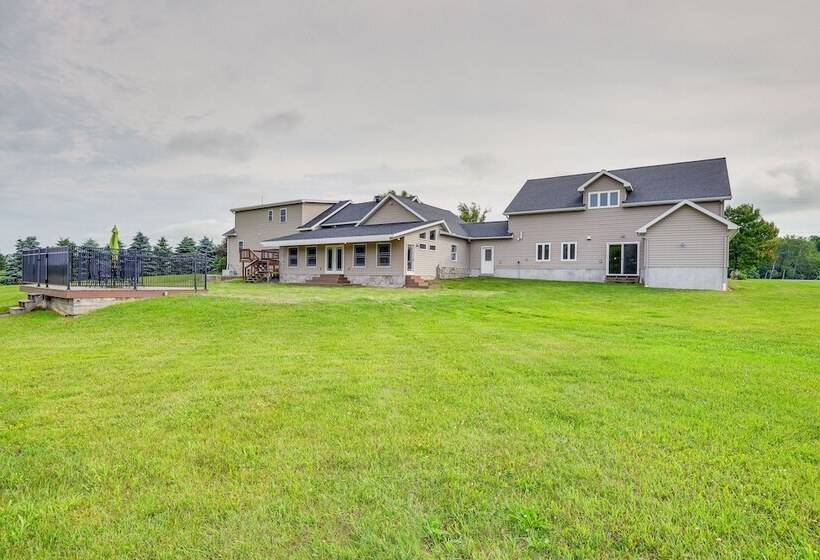 Spacious Lowville Retreat On 4 Private Acres!