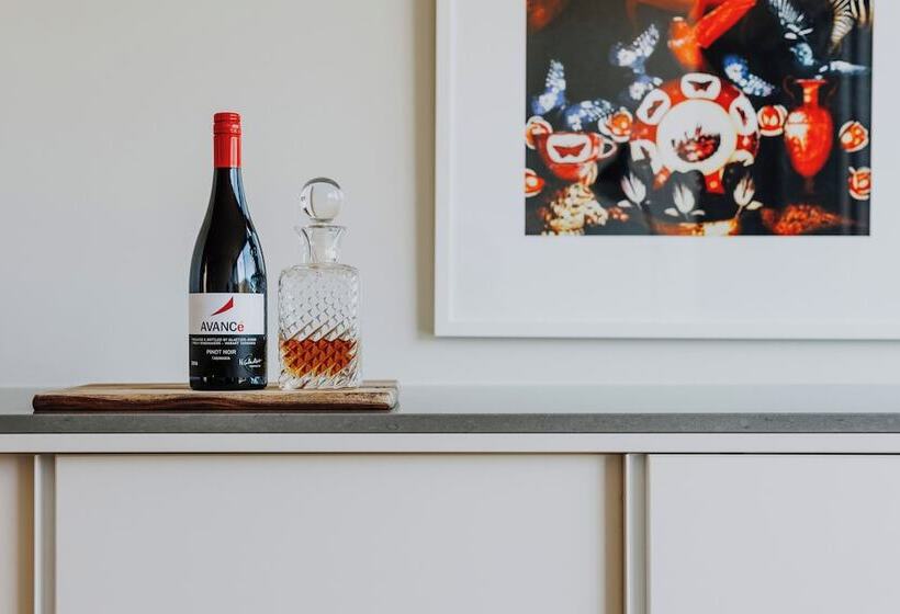 The Quarry House Luxury Retreat