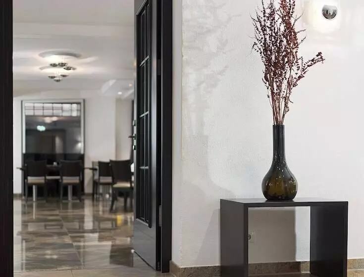 Trip Inn Kaiser Hotel & Restaurant Heidelberg Schriesheim