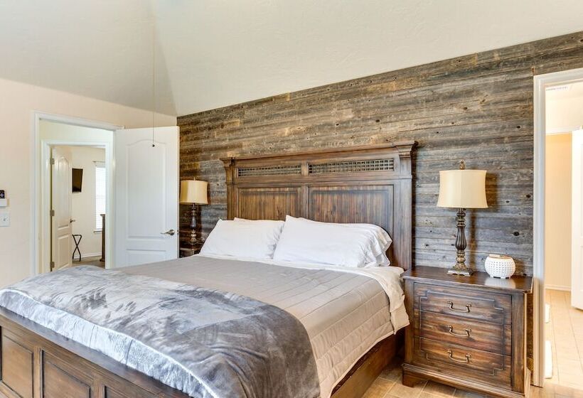 Updated Norman Home ~ 1 Mi To Oklahoma University!