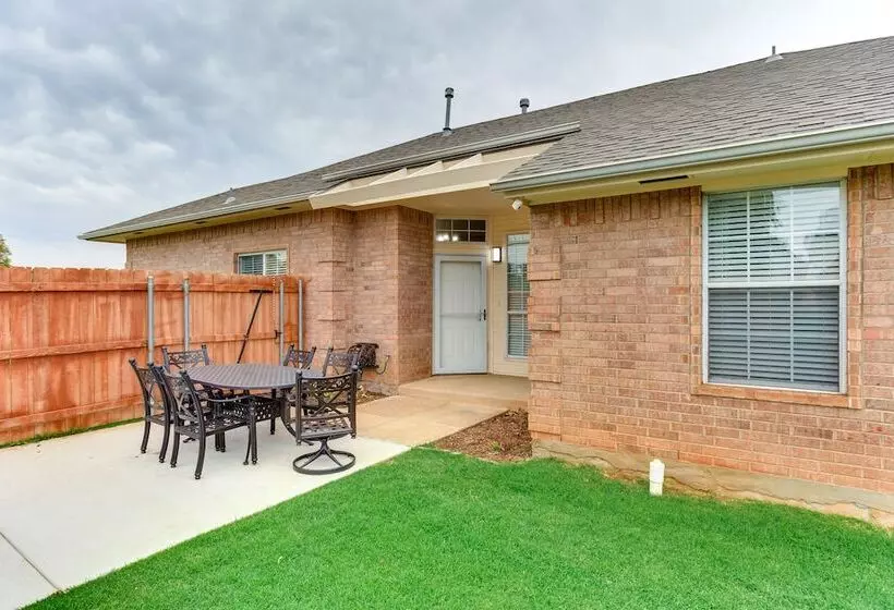 Updated Norman Home ~ 1 Mi To Oklahoma University!