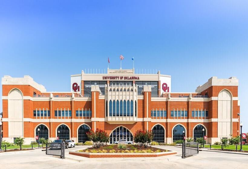 Updated Norman Home ~ 1 Mi To Oklahoma University!