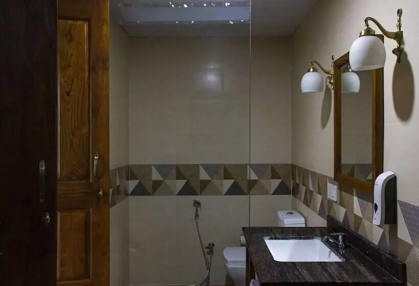 Wildcat Tadoba Resort