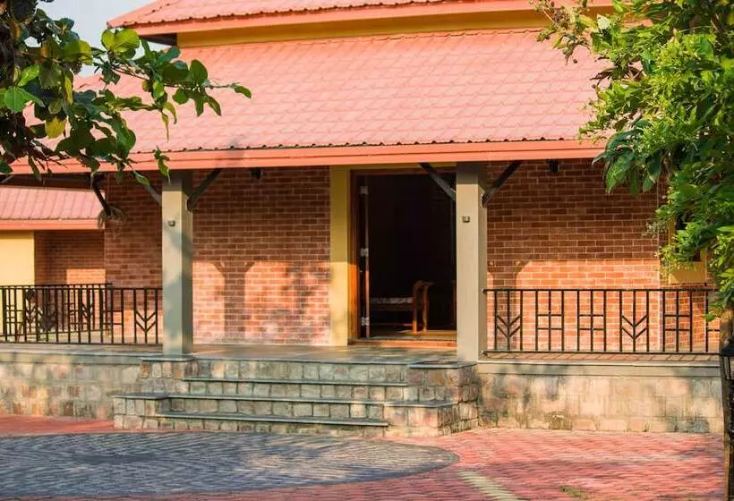 Wildcat Tadoba Resort