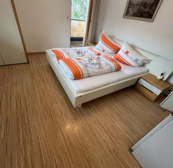 Austrian Motel Heiss