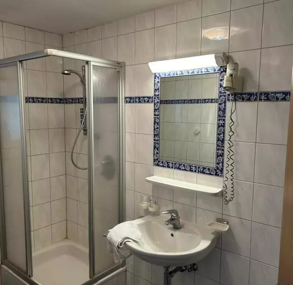 Austrian Motel Heiss