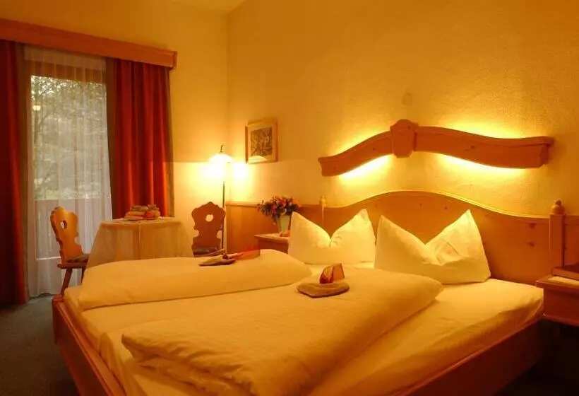 هتل 3 Mohren