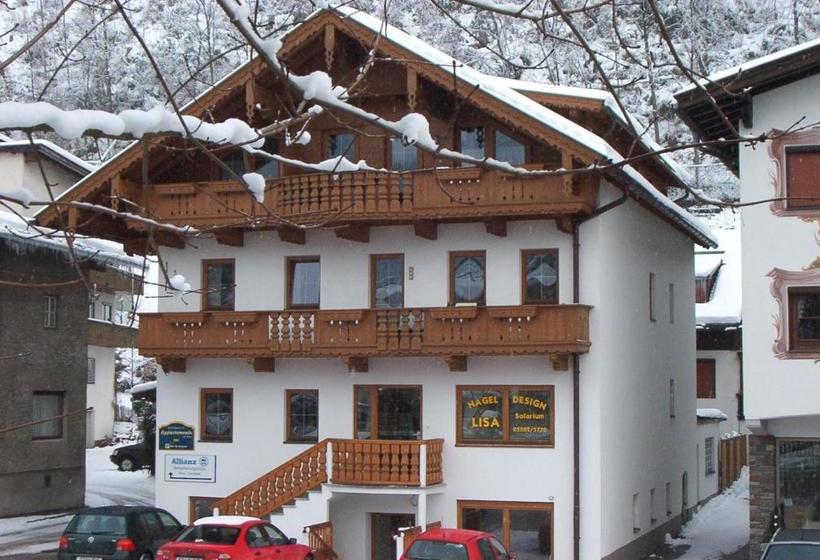 Отель Apartments Penz