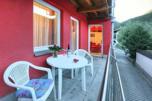 هتل Appartement Avenzio