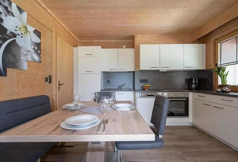 هتل Appartement Renate