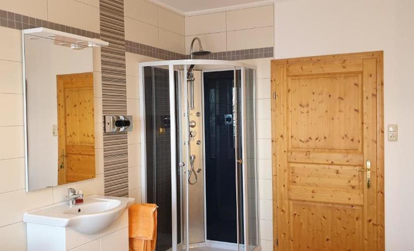 فندق Bauernhof Huberhof