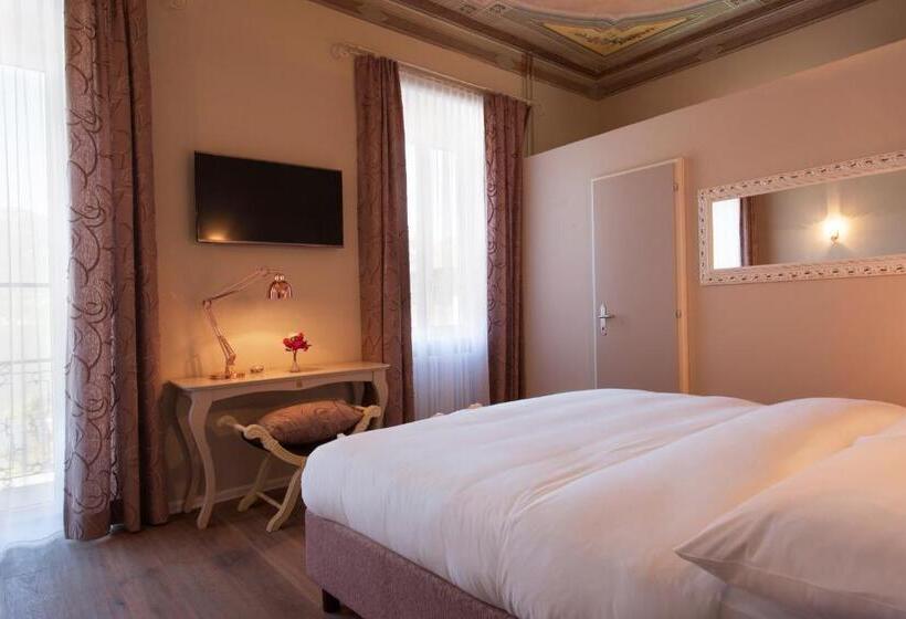 Boutique Hotel Villa Sarnia