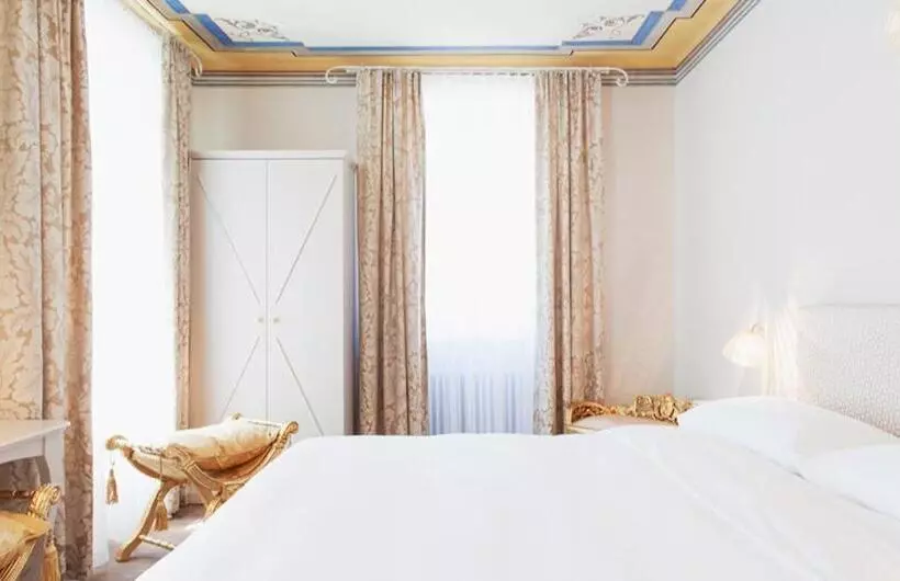 Boutique Hotel Villa Sarnia