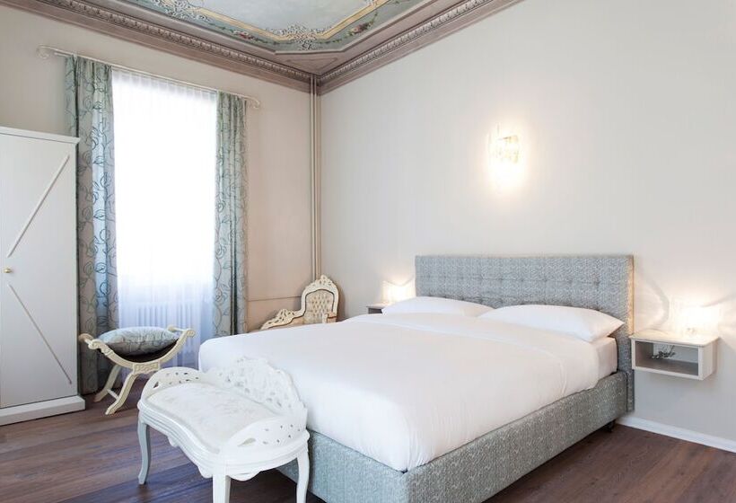 Boutique Hotel Villa Sarnia