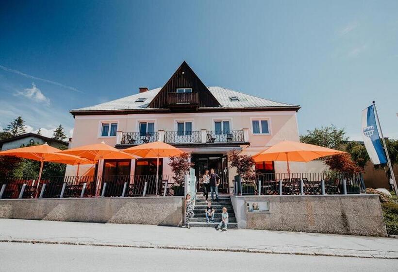 호텔 Der Löffler Am Semmering Bed&breakfast