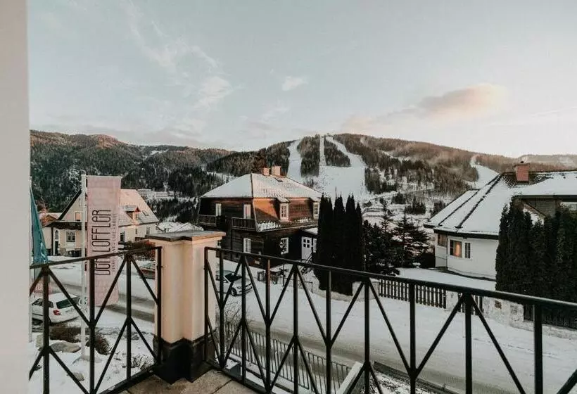 Hotelli Der Löffler Am Semmering Bed&breakfast