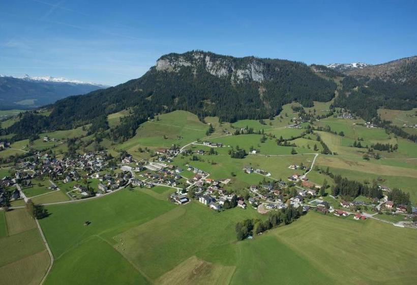 فندق Ferienwohnung Hierzegger